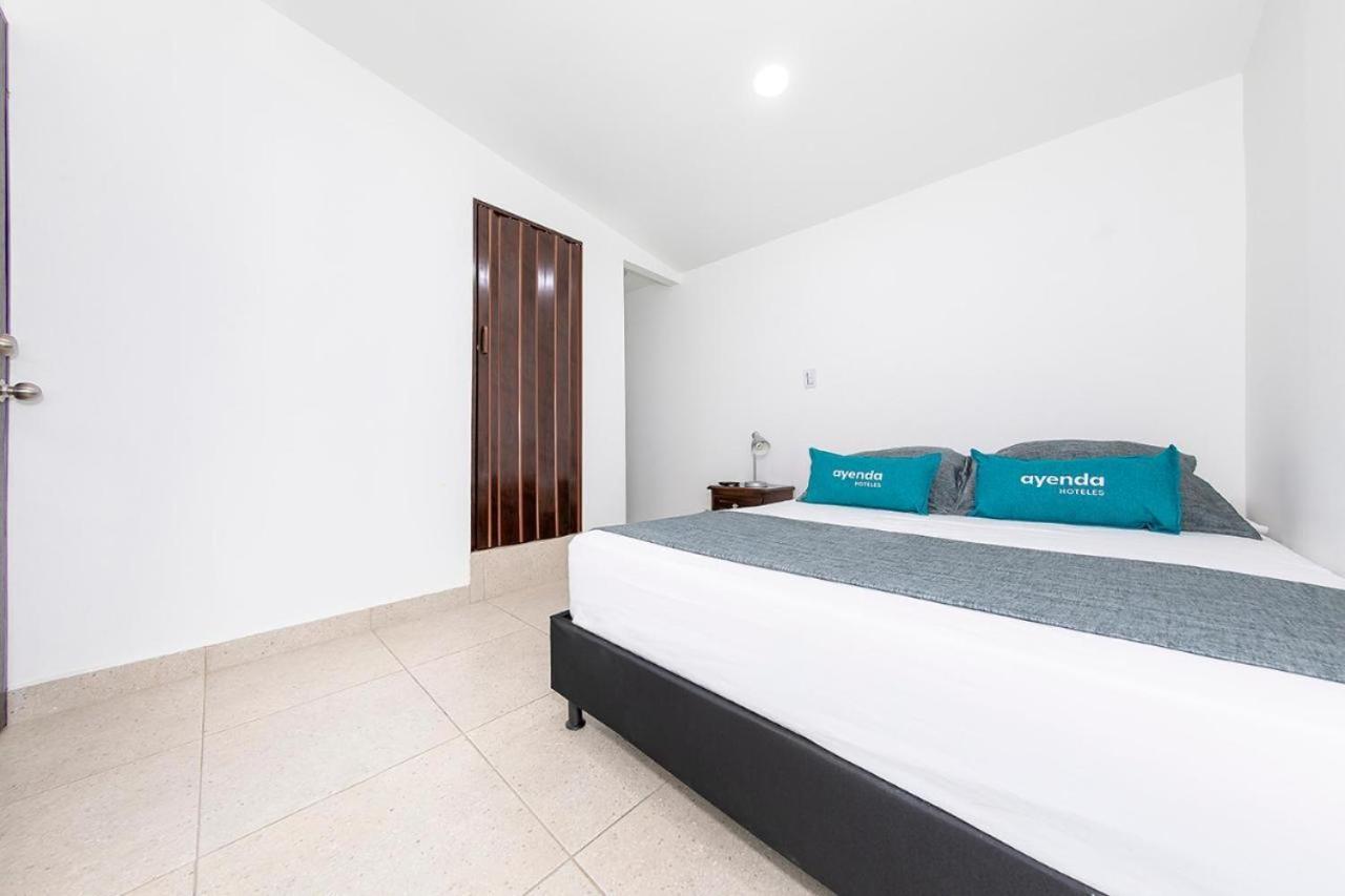 Laureles Palo Alto Hotel